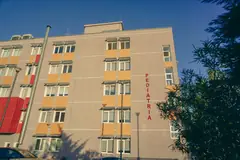 Fasada e pavionit të Pediatrisë, Spitali Rajonal Elbasan