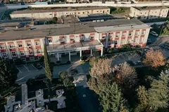 Pamje ajrore e godinave të Spitalit Rajonal Elbasan